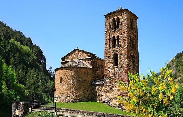 4. Sant Joan de Caselles Kilisesi