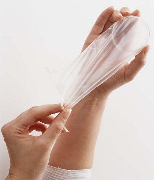Bonus bilgi: Kadınlar için de prezervatif var.