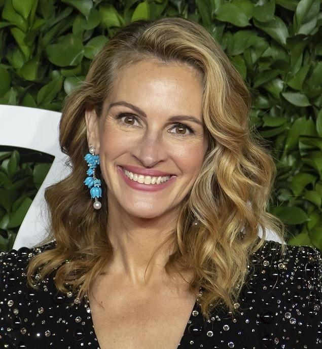 10. Julia Roberts