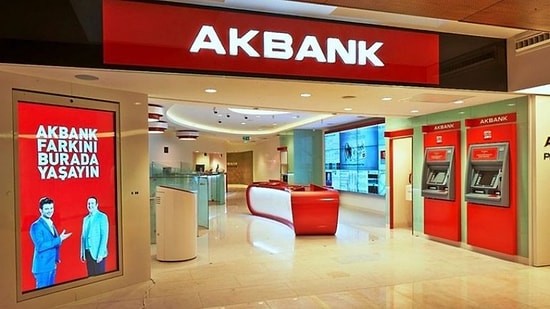 İki Günlük Krizin Ardından Sonunda Normale Döndü: Akbank'tan Flaş Karar!
