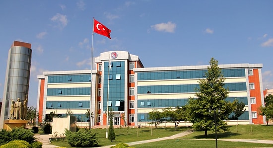Çanakkale Onsekiz Mart Üniversitesi (ÇOMÜ) 2020-2021 Taban Puanları ve Başarı Sıralamaları