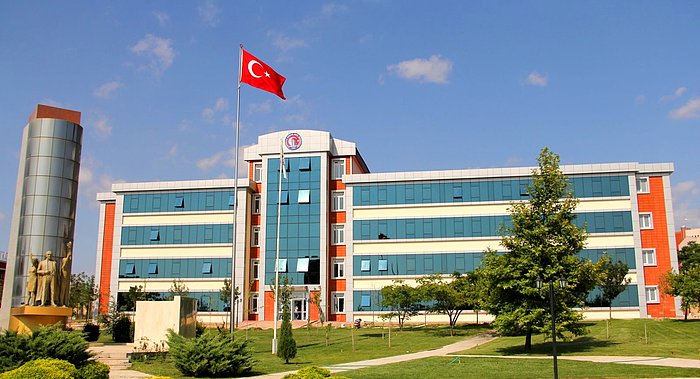 Çanakkale Onsekiz Mart Üniversitesi (ÇOMÜ) 2020-2021 Taban Puanları ve Başarı Sıralamaları