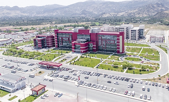 Afyonkarahisar Sağlık Bilimleri Üniversitesi 2020-2021 Taban Puanları ve Başarı Sıralamaları