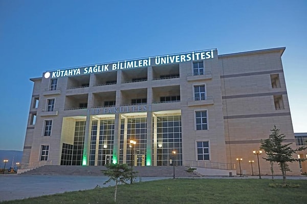 Kütahya Sağlık Bilimleri Üniversitesi (KSBÜ) 2020-2021 Taban Puanları ve Başarı Sıralamaları