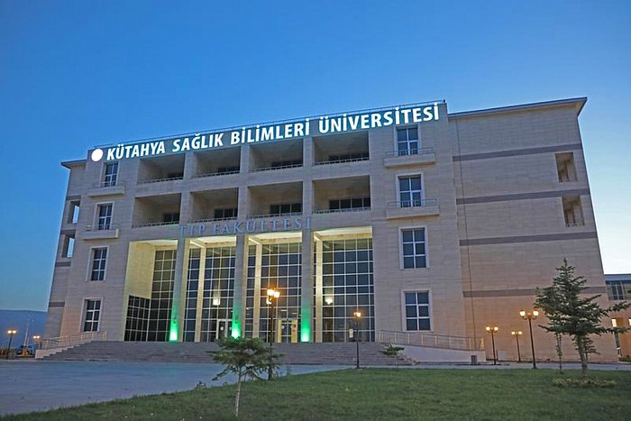 Kütahya Sağlık Bilimleri Üniversitesi (KSBÜ) 2020-2021 Taban Puanları ve Başarı Sıralamaları