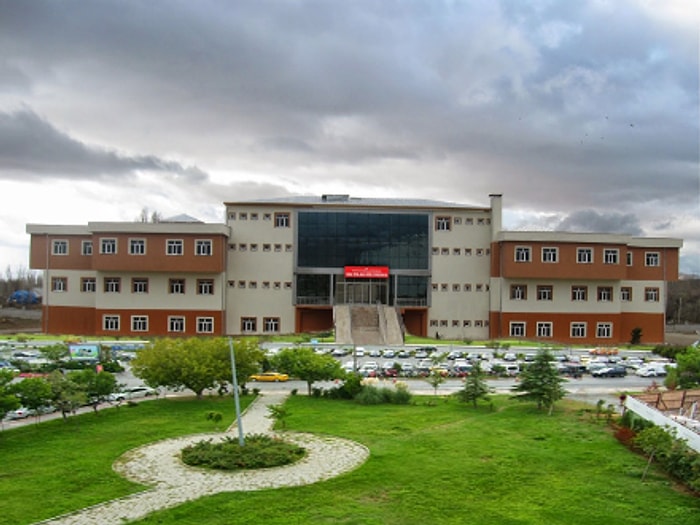 Isparta Uygulamalı Bilimler Üniversitesi 2020-2021 Taban Puanları ve Başarı Sıralamaları