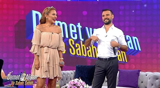 Bunun en büyük nedeni ise Demet Akalın ve Alişan’ın Star TV’de sunduğu sabah programının istenen reyting oranına ulaşamamasının ardından final yapması,