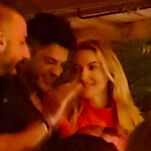 4. Bir diğer aşk haberimiz ise Hadise ve Mehmet Dinçerler'den geliyor...