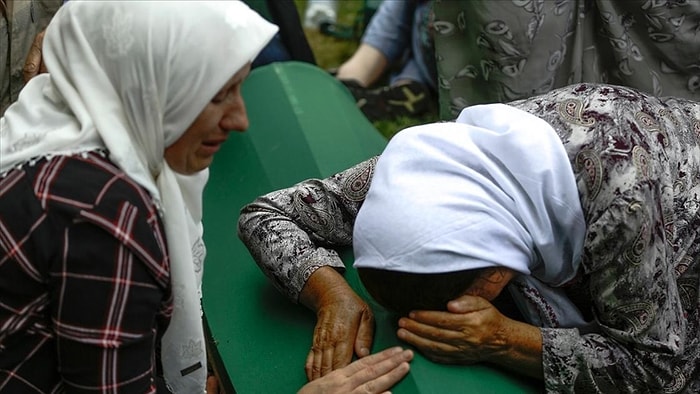 Yıllardır Dinmeyen Acı: Srebrenitsa Soykırımı'nın 19 Kurbanı Daha Toprağa Verildi