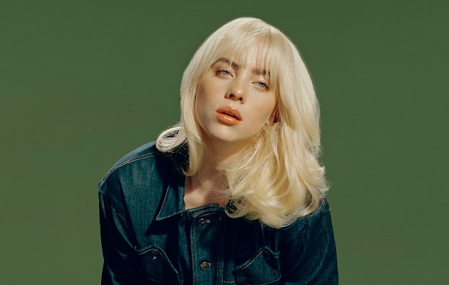 Yeni imajı ve albümüyle müzik dünyasına dönen ünlü isim Billie Eilish, ikinci albümü "Happier Than Ever"dan şarkılar yayınlamaya devam ediyor.