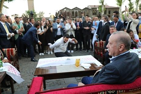 AKP'ye Yakın İsim Yazdı: 'Erdoğan, Erken Seçime mi Hazırlanıyor?'