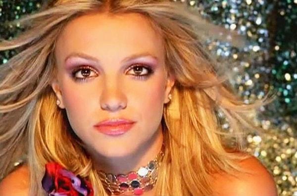 Baby One More Time, Lucky, Gimme More... 2000'li yıllarda yıldızı bir anda parlayan Britney Spears'ın hediye ettiği en popüler şarkılardı.