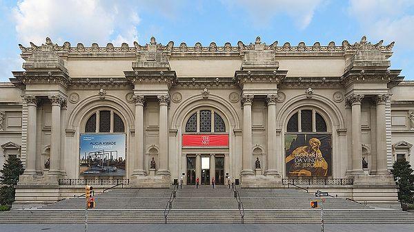 6. Dünyanın en meşhur müzelerinden biri olan Metropolitan Museum of Art nerededir?