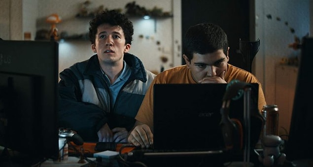 14. How to Sell Drugs Online (Fast) (2019-)