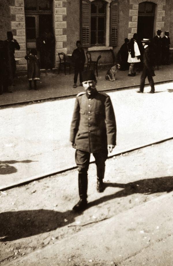 3 Ocak 1909, Atatürk Bingazi'den Selanik'e döner.