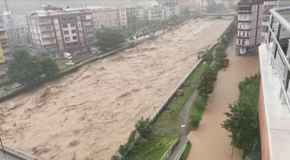 Dereler Taştı, Yollar Kapandı: Rize Yeniden Sele Teslim