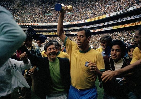 5. Brezilya'nın kazandığı 1970 Dünya Kupası, 1983'ten beri kayıp. Bu arada kupanın 18 ayar altından yapılma olduğunu da hatırlatalım...