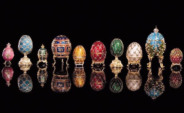 6. Rus Çarı II. Aleksandr'ın eşine Paskalya'da hediye etmek için hazırlattığı 50 Fabergé yumurtasından 8 tanesi kayıp!
