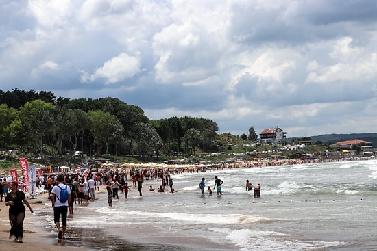 2 Kişinin Boğulduğu Şile'de, Yasağa Rağmen Denize Girdiler