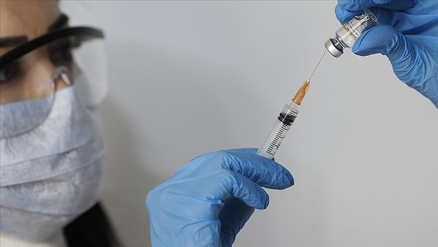 'Dünya genelinde 4. dalganın ‘aşısızlar pandemisi’ olabileceğine dair bir kanı var'