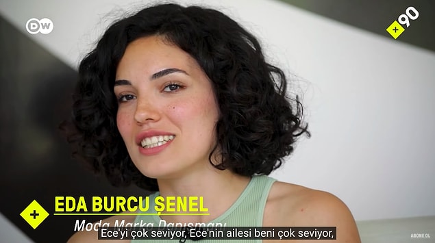 Ece'nin ablası Melike Pişirici, kardeşini "hayatı kaçırmadığı" için tebrik ediyor ve ekliyor: "O kadar çok Ece ve Eda var ki kendini maalesef saklamak zorunda kalan…"