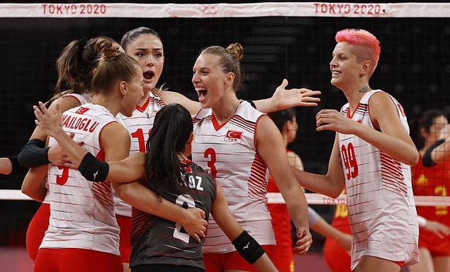 Sporcularımız tüm ülkeyi sevince boğdular ve her kesimden destek ve takdir gördüler.