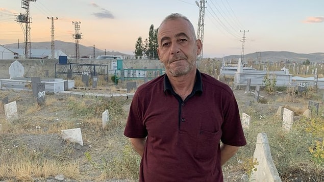 'Ben buraya geldiğimde burada sadece iki mezar taşı vardı'