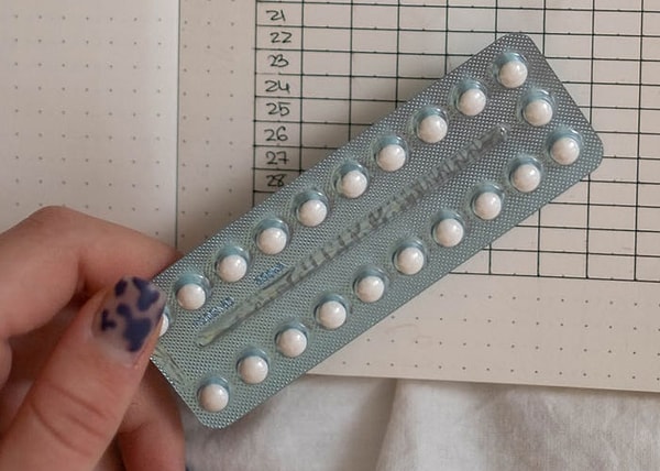 6. Женщины вынуждены брать на себя единоличную ответственность за контрацепцию, когда фертильность составляет всего 3-5 дней в месяц. Мужчины плодовиты каждый божий день в году