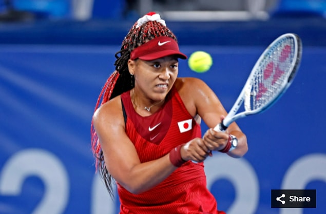 6. 27 Temmuz 2021'de Naomi Osaka (JPN), Ariake Tenis Parkı'ndaki Tokyo 2020 Olimpiyat Oyunları sırasında.