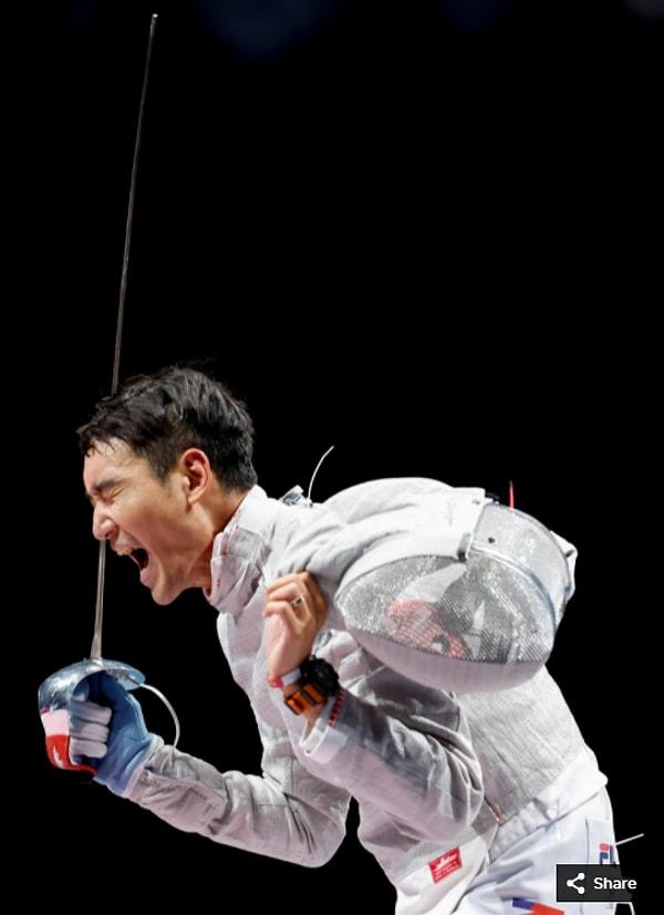 35. 24 Temmuz 2021'de Makuhari Messe Hall B'de düzenlenen Tokyo 2020 Olimpiyat Oyunları'nda erkekler bireysel eskrimde Eli Dershwitz'i (ABD) mağlup etti.