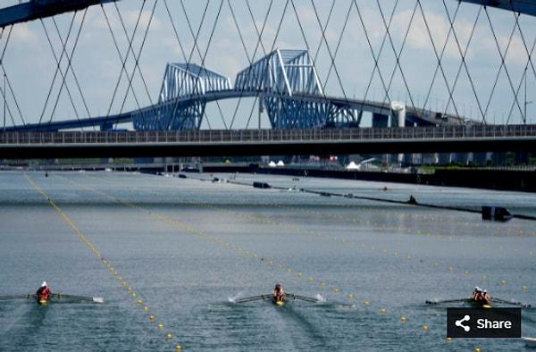 38. 27 Temmuz 2021'de Rowan McKellar, Harriet Taylor, Karen Bennett ve Rebecca Shorten (GBR), Sea Forest Waterway'deki Tokyo 2020 Olimpiyat Oyunları sırasında kadınlar elemesinde yarışıyor.