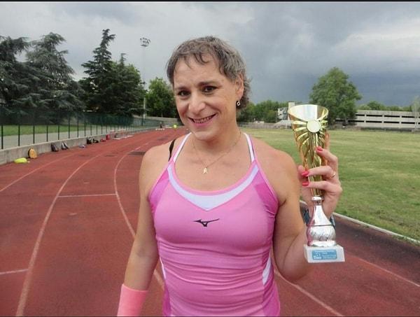 Paralimpik Oyunları'nın para atletizm dalında yarışacak olan bir diğer sporcu ise İtalyalı Valentina Petrillo oldu. Kendisi daha önce İtalya Kadın Paralimpik Atletik Şampiyonası'nda 3 altın madalya kazanmıştı.