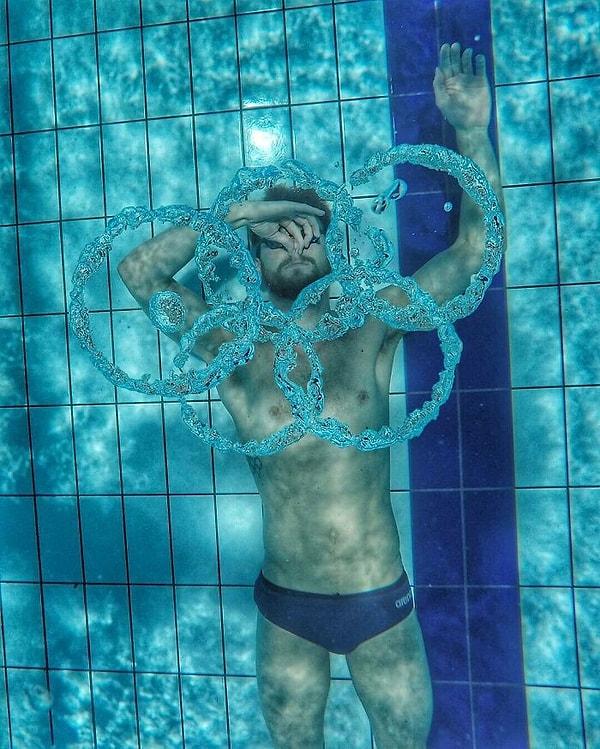 3. Olimpiyatlar'a duyduğu sevgiyi gösteren Hollandalı yüzücü Sebastiaan Verschuren: