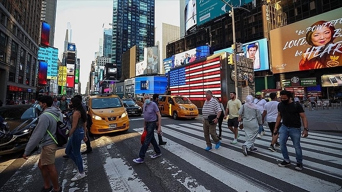 New York'ta Çalışanlara Aşı Zorunluluğu Getirildi