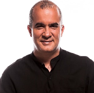 Özel Oytun Türkoğlu Yazar Profil Resmi