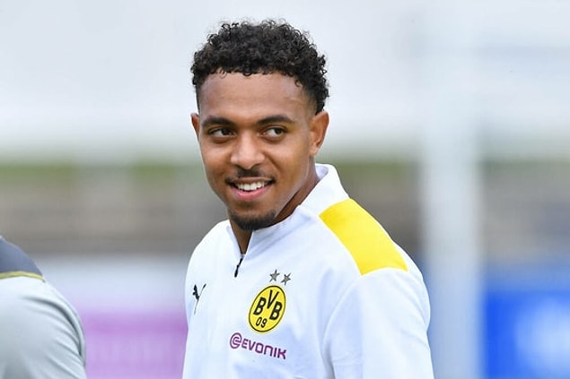 92. Donyell Malen