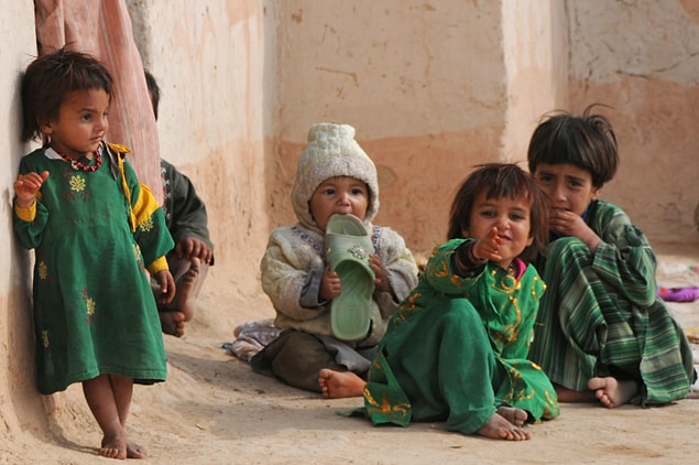 Peki bu 20 yılın sayısal bilançosuna baktığımızda ne görüyoruz? Afganistan'da 171-174 bin arası can kaybı, ABD tarafında ise 2 bin 442 askerin ölümü ve 20 bin 666 askerin yaralanması...
