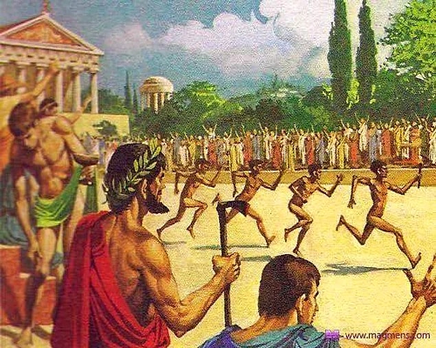 13. Antik Olimpiyatlarda sporcular yarışmalarda çıplak şekilde performans sergilediler.