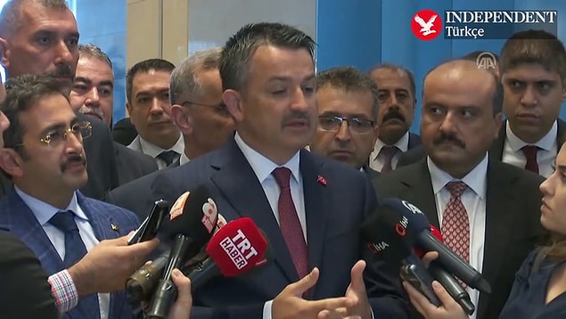 O zaman da kamuoyundaki “THK uçakları neden kullanılmıyor” tartışmalarına yönelik eleştirilere yanıt veren Pakdemirli “Ben daha önce de söyledim kim uçmak istiyorsa uçsun bunlarla. Bu çocuk oyuncağı değil biz ihale ile bu tarz servisleri alıyoruz" demişti.