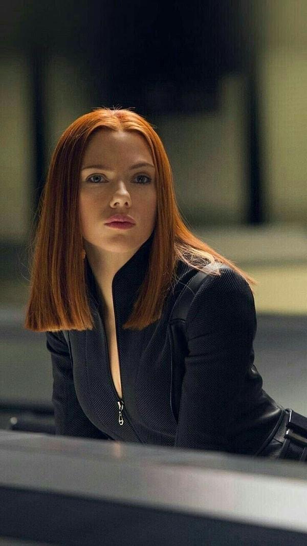 1. Scarlett Johansson, Black Widow’un gösterime girdiği gün Disney+’ta da yayınlanması nedeniyle Disney’e dava açtı.