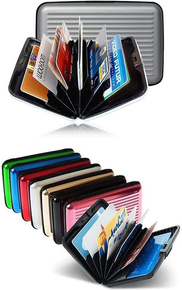 4. Alüminyum kredi kartlık cüzdan ile kartlarınızı daha düzenli saklayın...