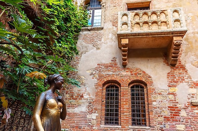 8. Shakespeare'in 38 oyunundan 13'ünün İtalya'da geçtiğini biliyor muydun?