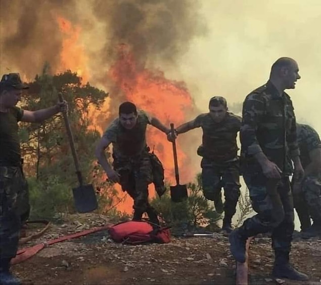 "Canımız yandığı gibi can da yakarız. Yalnızca gönderilen helikopterleri demiyorum. Burada herkesin kalbi orada atıyor."