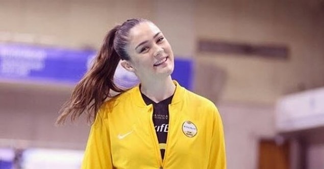 Zehra Güneş'in Oynadığı Takımlar ve Aldığı Ödüller