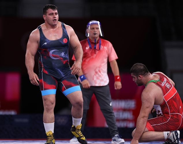 Rıza Kayaalp'den 3. olimpiyat madalyası