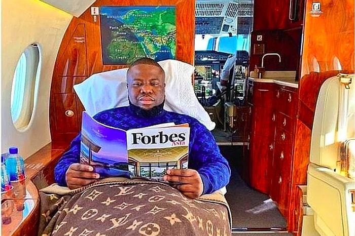 Инфлюенсер, который выставлял свою роскошную жизнь в Инстаграм, признался, что заработал свое состояние за счет мошенничества, и теперь ему грозит до 20 лет тюрьмы