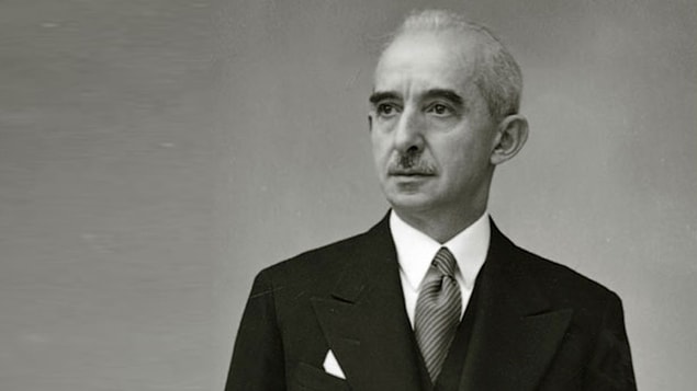 Ve sonrasında kurumdakilere "Bu gibi hataları affetmeyeceğini" söyler. Ona göre bizim milletimiz gerçekten de elindekini avucundaki verir. Hiçbir ulus Türk ulusu kadar cömert değildir.