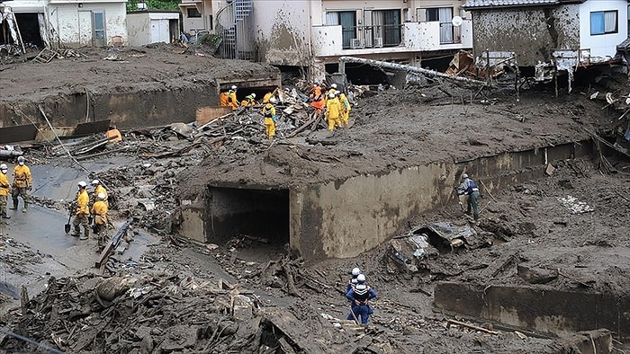 Japonya'da 1 Ay Önce Meydana Gelen Heyelanda Kaybolan 5 Kişi Hala Aranıyor