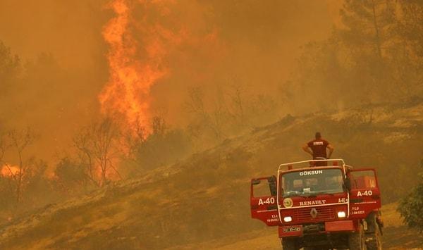 Günlerdir Türkiye yanıyor, içimiz parçalanıyor. Ülke tarihimizin en büyük orman yangınlarından birini yaşıyoruz. Topyekün bir mücadele içindeyiz.