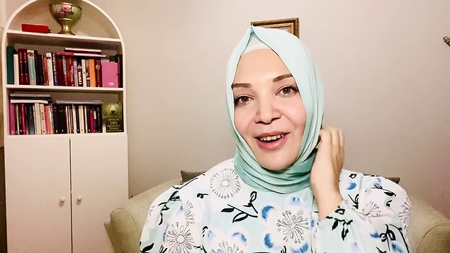 Korona'dan burnuna kulak çubuğu ile tereyağı sürmek suretiyle korunan gazeteci Hilal Kaplan, dünyanın seyrini değiştirecek yeni bir muhteşem açıklama yaptı.